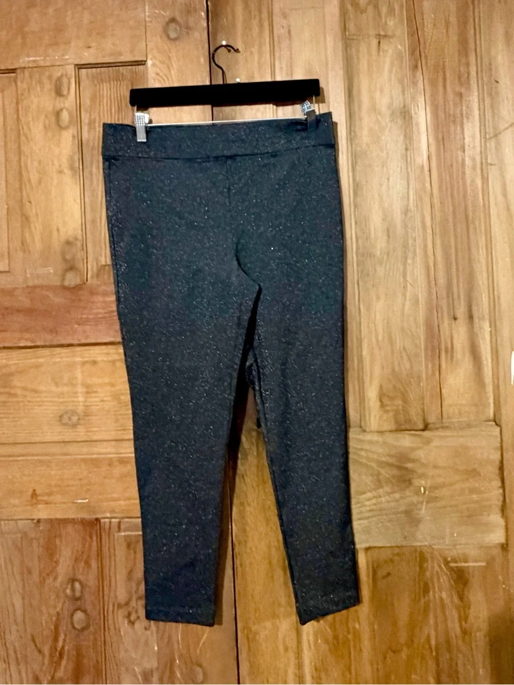 NWT LOFT – Gold Dust Crop Leggings – Black Metallic Shimmer – Sz. Large